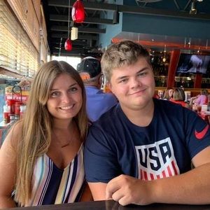 Meet your Posher, Thomas